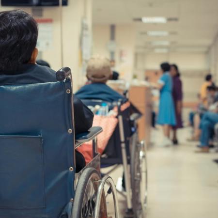La salud privada al borde del colapso: médicos piden una mesa multisectorial urgente