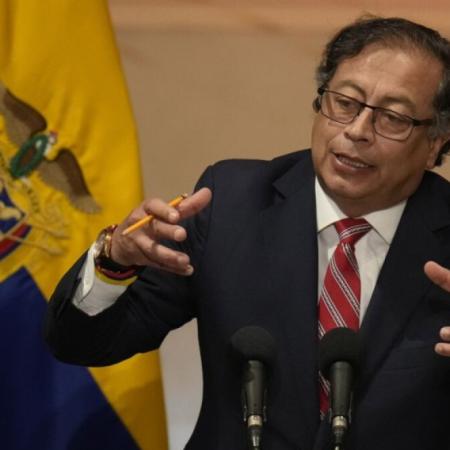 Colombia: Corte frena investigación contra Gustavo Petro