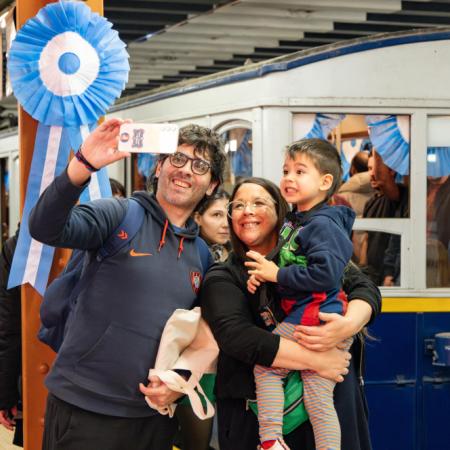 Subte de Buenos Aires: paseo histórico en los coches La Brugeoise