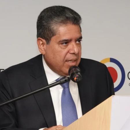 Contralor revela fallas en DIAN Colombia: criptooperaciones y empresas fantasmas bajo lupa