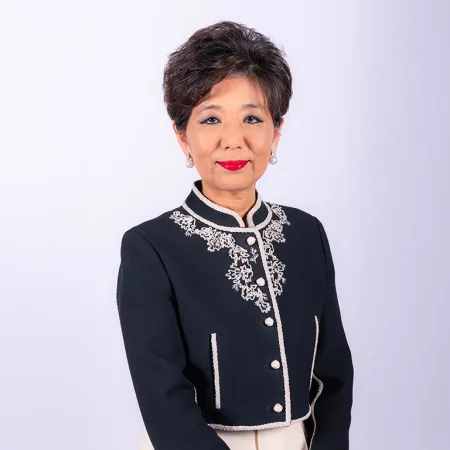 Michele Kang asumió en Lyon y es la primera mujer en dirigir un club en Francia