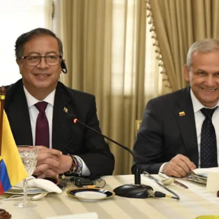 Escándalo en Colombia: prisión para colaborador de Gustavo Petro