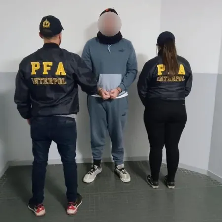 Un panameño que lavó más de 11 millones de dólares y escapó de su país estaba viviendo en un country de Luján