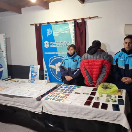La Policía bonaerense detuvo a una banda que comercializaba VTV y obleas de GNC falsas