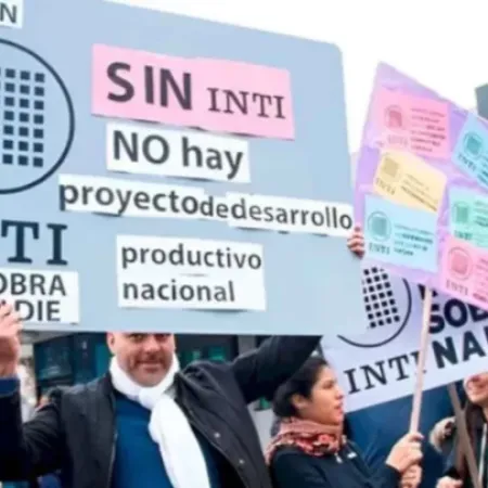 Trabajadores del INTI convocan a una movilización en contra del decreto “que los desguaza”