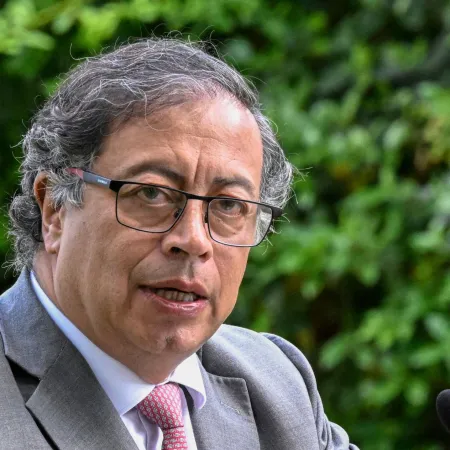 Gustavo Petro acumula caos político tras audios de Leyva y ruptura con Estados Unidos