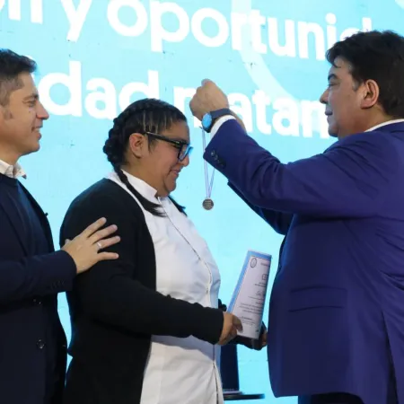 Kicillof refuerza su impulso a la educación universitaria frente al recorte nacional