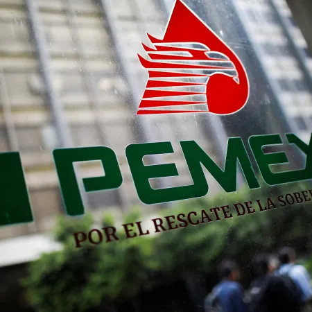 Pemex: el gobierno de México acelera un plan de rescate financiero