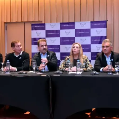 Diego Santilli valoró el acuerdo con Milei y no descartó encabezar la Primera sección