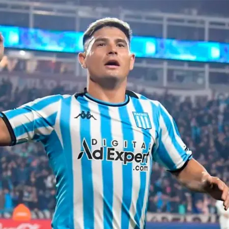 Maxi Salas acusó a la dirigencia de Racing: "Se dieron cuenta de que yo existía cuando River me llamó"
