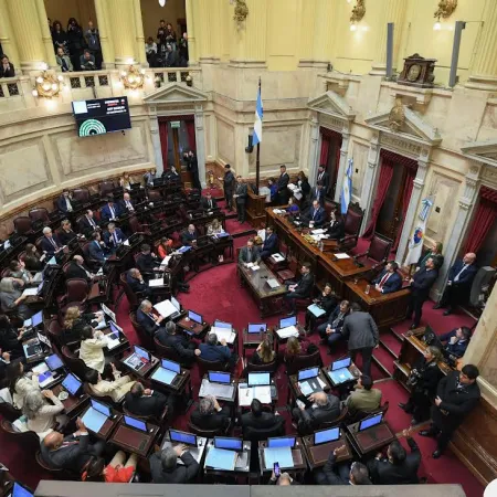 Los gobernadores lograron la aprobación del  reparto de ATN y del impuesto a los combustibles