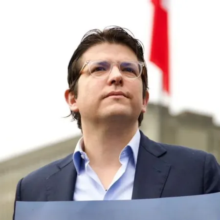 Senador Miguel Uribe evoluciona: cómo impacta en la política colombiana
