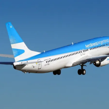 No habrá paro de pilotos en Aerolíneas Argentinas durante las vacaciones de invierno