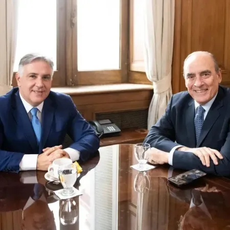 Una frase de Francos sobre Llaryora desató la polémica en Córdoba: "¿Hablaba en serio?"