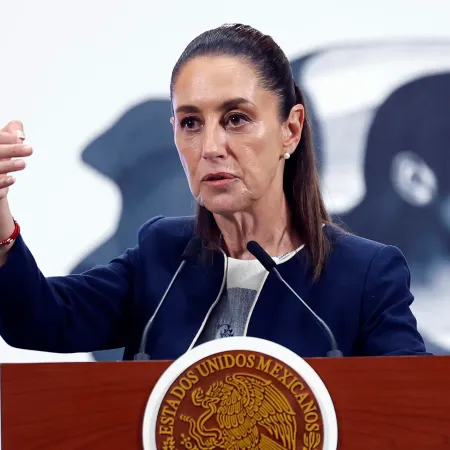 Claudia Sheinbaum demanda por difamación al abogado de Ovidio Guzmán