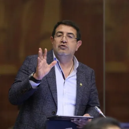 Santiago Díaz Asque y la denuncia que estremece a Ecuador