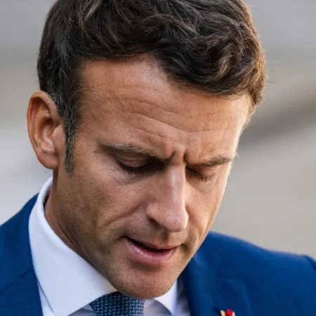 Francia cierra su última base en Senegal: un cambio histórico