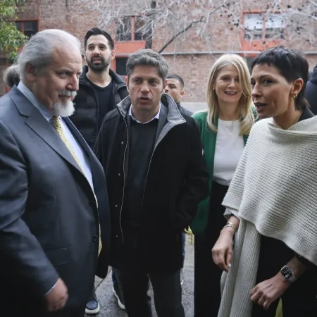 Kicillof y Mayra Mendoza juntos: las primeras fotos de la 'unidad' en la Tercera