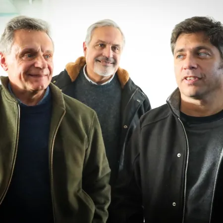 Kicillof se mostró con Pulti tras el quiebre de Fuerza Patria en Mar del Plata