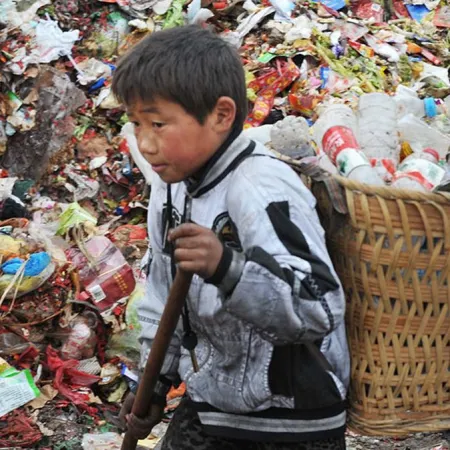China: pobreza extrema erradicada, pero surgen nuevas amenazas