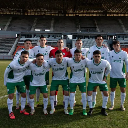 Ferro Carril Oeste cumplió 121 años en medio de una grave crisis futbolística y económica
