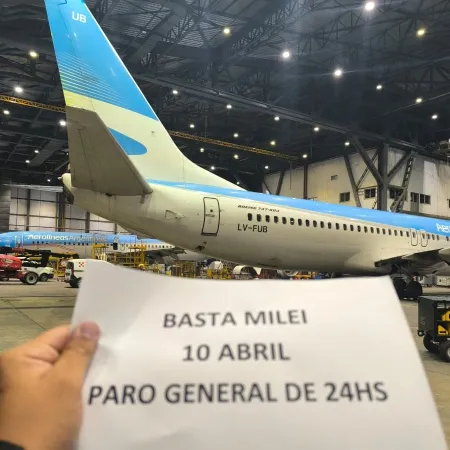 Aeronáuticos ganaron de nuevo en la Justicia: el revés que enfrenta Milei