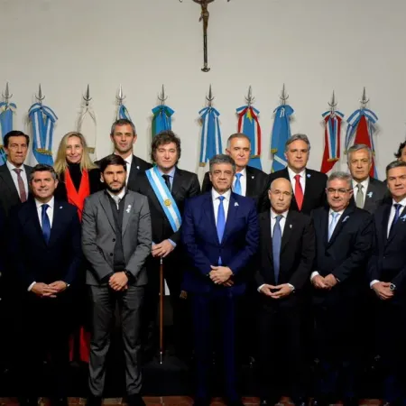 Un grito federal: gobernadores se unen en un frente al Ejecutivo nacional libertario