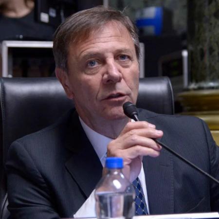 Zago le advierte a Milei: “No tiene los votos para sostener vetos”