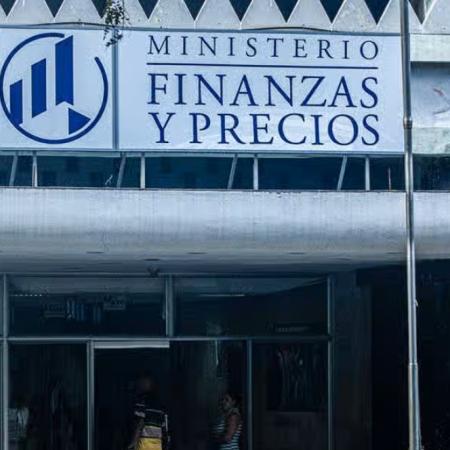 Cuba y el dólar a 385 CUP: la escalada que desafía al Gobierno