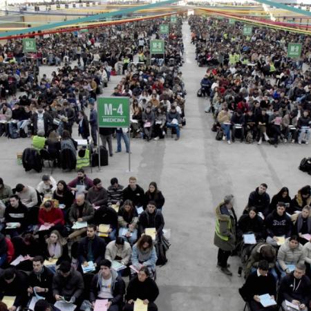 El Gobierno investigará posibles fraudes en 268 exámenes de residencias médicas