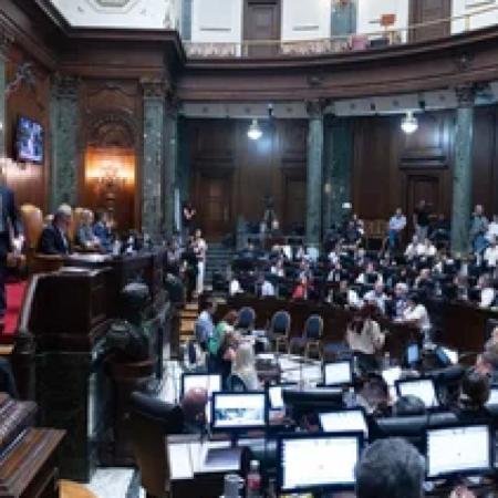 La Legislatura porteña aprobó el pasaje gratuito de subte para jubilados