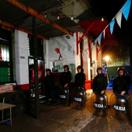 La Ciudad desalojó un predio tomado por una cooperativa de Juan Grabois