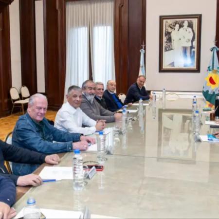La CGT se alinea con Kicillof y gana espacio en el frente Fuerza Patria