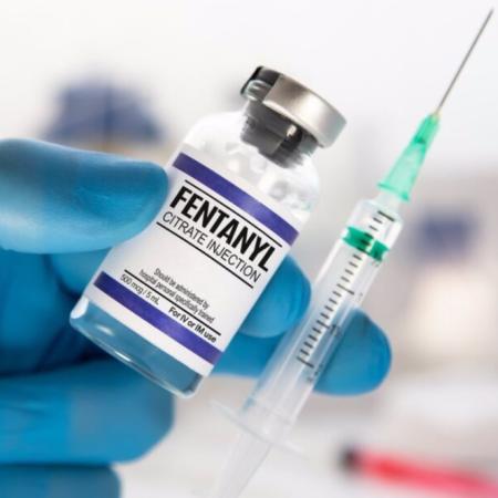 Fentanilo contaminado: peritan 20 historias clínicas de pacientes fallecidos