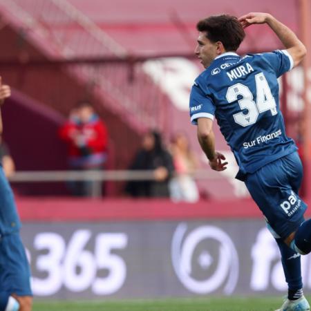Racing goleó a Riestra y se metió en cuartos de final de la Copa Argentina