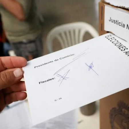 Ya están los números: la Junta Electoral oficializó las listas que competirán en septiembre