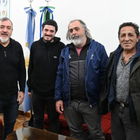 ATE y UTEP anuncian jornada nacional contra despidos en el Estado