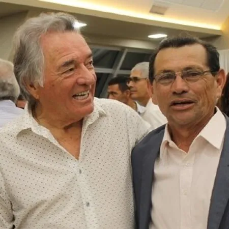 Barrionuevo celebró el Día del Gastronómico y exigió justicia por Juan Carlos Rojas