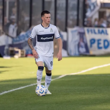 Independiente incorpora a Matías Abaldo tras su polémica salida de Gimnasia