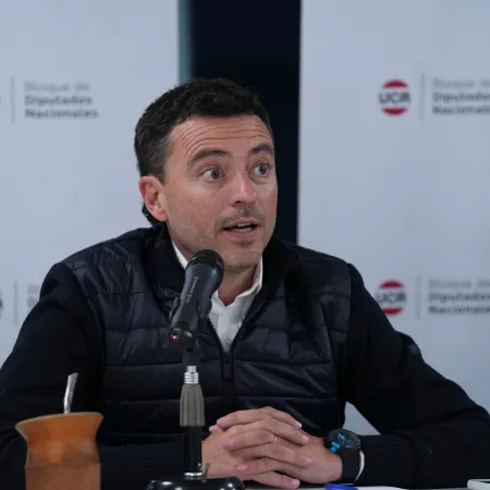 De Loredo no dio quórum por las universidades y desde Córdoba lo liquidaron