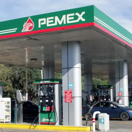 Pemex busca autosuficiencia en 2027: cómo planea lograrlo