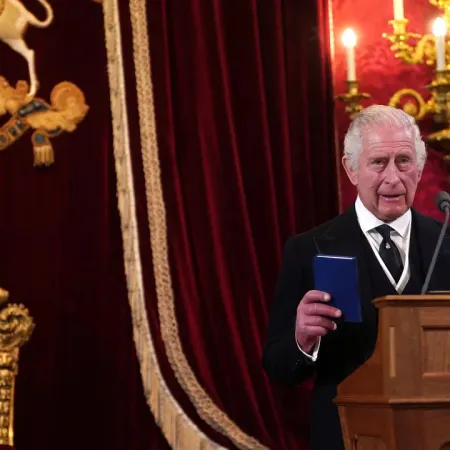 Reforma en Granada: adiós al juramento al rey Carlos III, ¿qué sigue?
