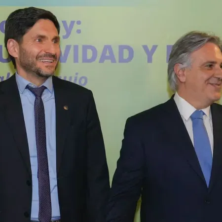 Pullaro y Llaryora buscan fondos: las negociaciones con el Gobierno