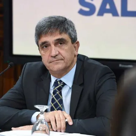 Diputados de la oposición responsabilizan al Gobierno por la tragedia del fentanilo contaminado