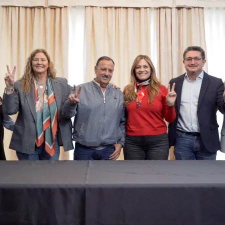 Quintela repite la fórmula del 2021 para quedarse con las dos bancas