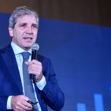 El Gobierno tuvo déficit financiero por primera vez en el año