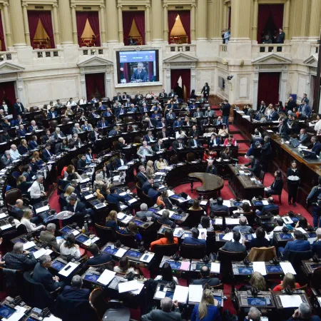 Sesión en suspenso en Diputados: vuelos demorados ponen en duda el quórum