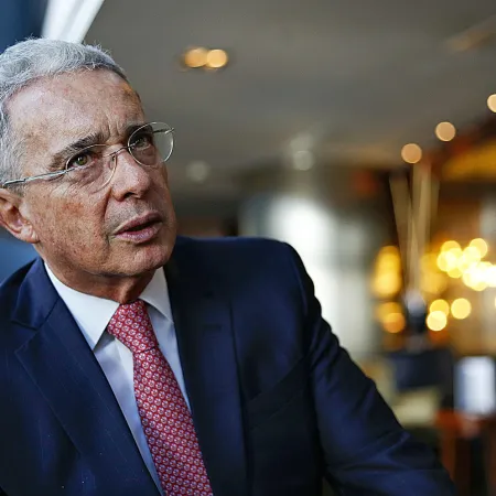 Efecto Uribe: cómo su liberación puede cambiar las elecciones de 2026