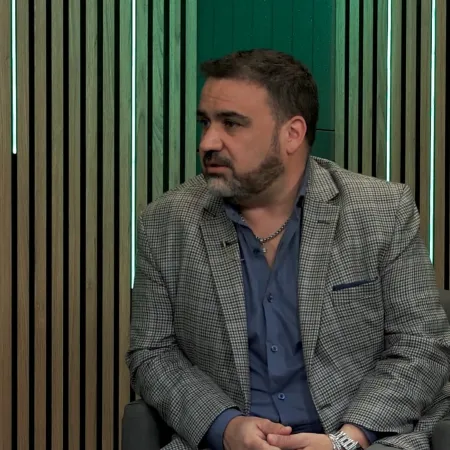 Fabián Luayza: “La política se volvió un River-Boca y la gente dejó de sentirse representada”