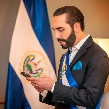 Nayib Bukele y su apuesta por la disciplina escolar en El Salvador